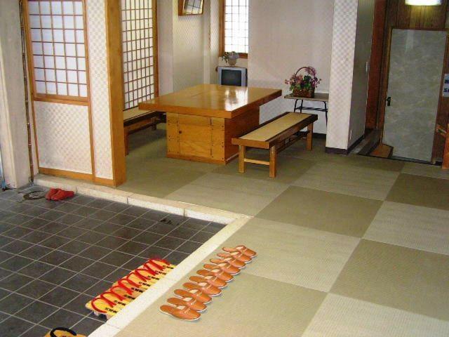 Kadoya Hotel Yamanouchi  Eksteriør billede