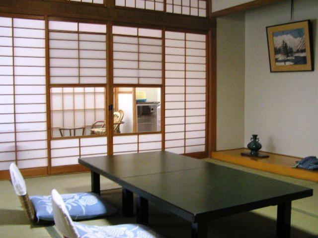 Kadoya Hotel Yamanouchi  Værelse billede